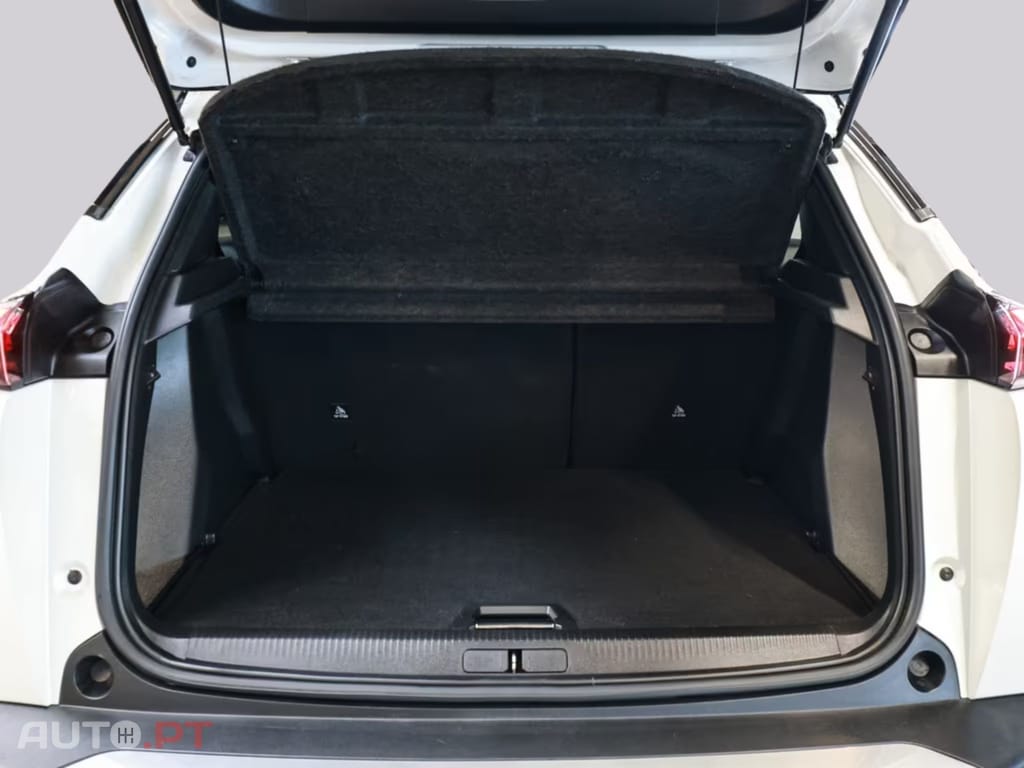 Peugeot E-2008 GT I.V.A DEDUTIVEL