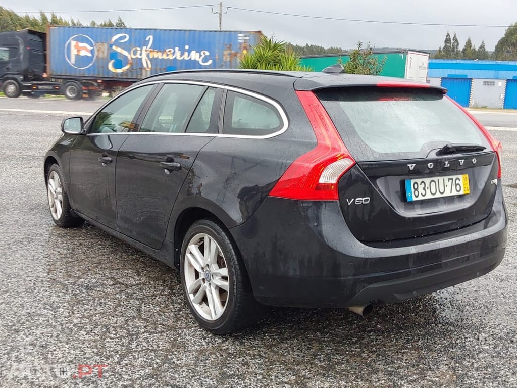 Volvo V60 1.6 D2 Drive Momentum Start/Stop