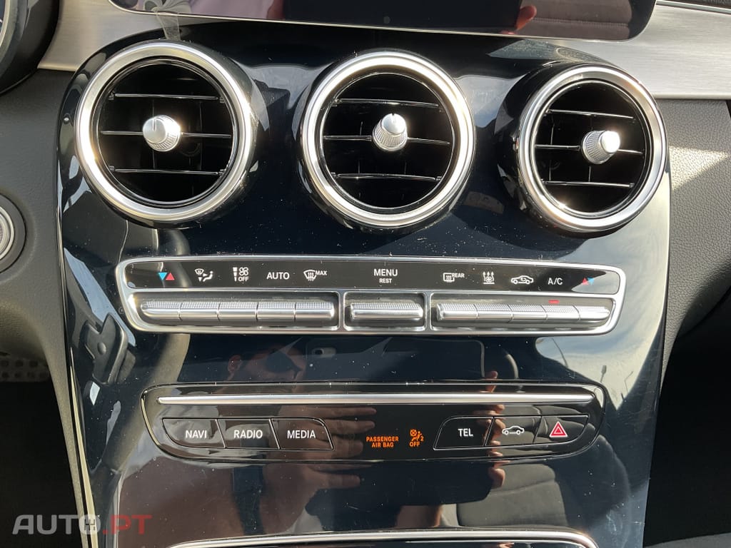 Mercedes-Benz C 300 de AMG Line
