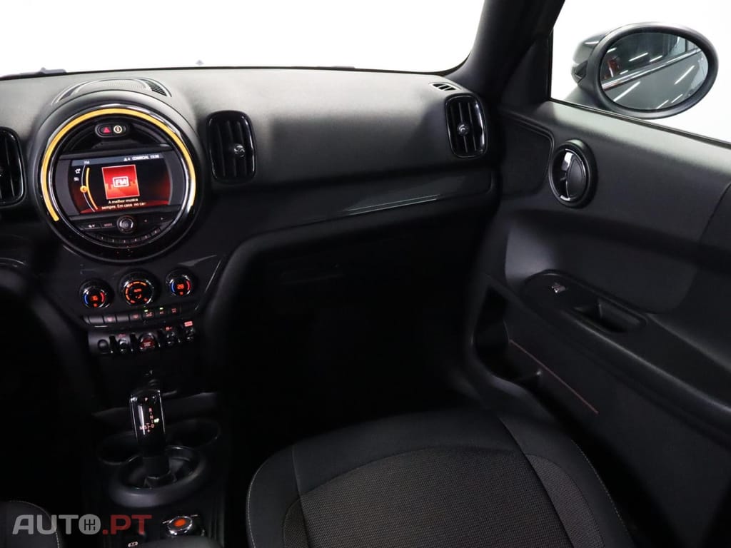MINI Countryman One D