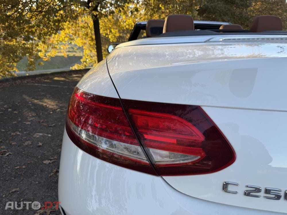 Mercedes-Benz C 250 9G-TRONIC AMG Line