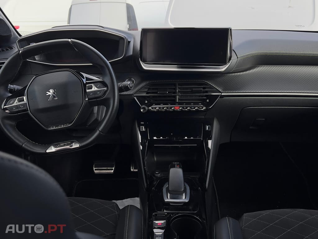 Peugeot E-208 50 kWh GT