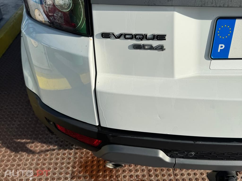 Land Rover Evoque 2.2