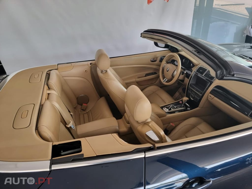 Jaguar XK 4.2 V8