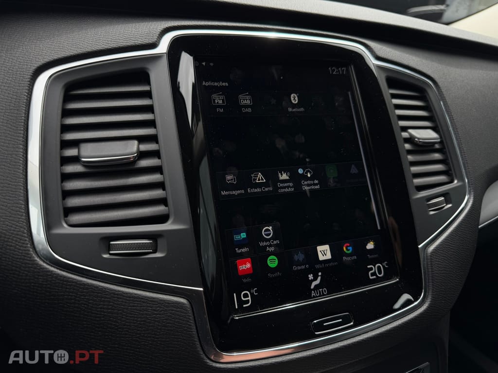 Volvo XC90 2.0 T8 PHEV Inscription Expression AWD