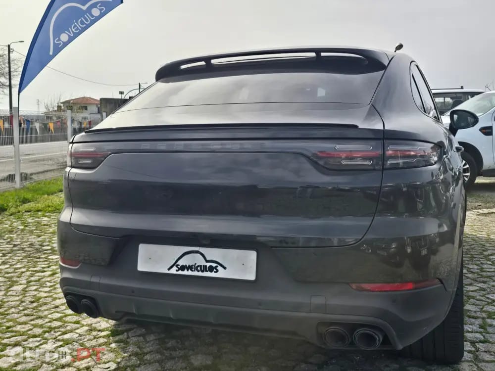 Porsche Cayenne E-Hybrid Tiptronic S