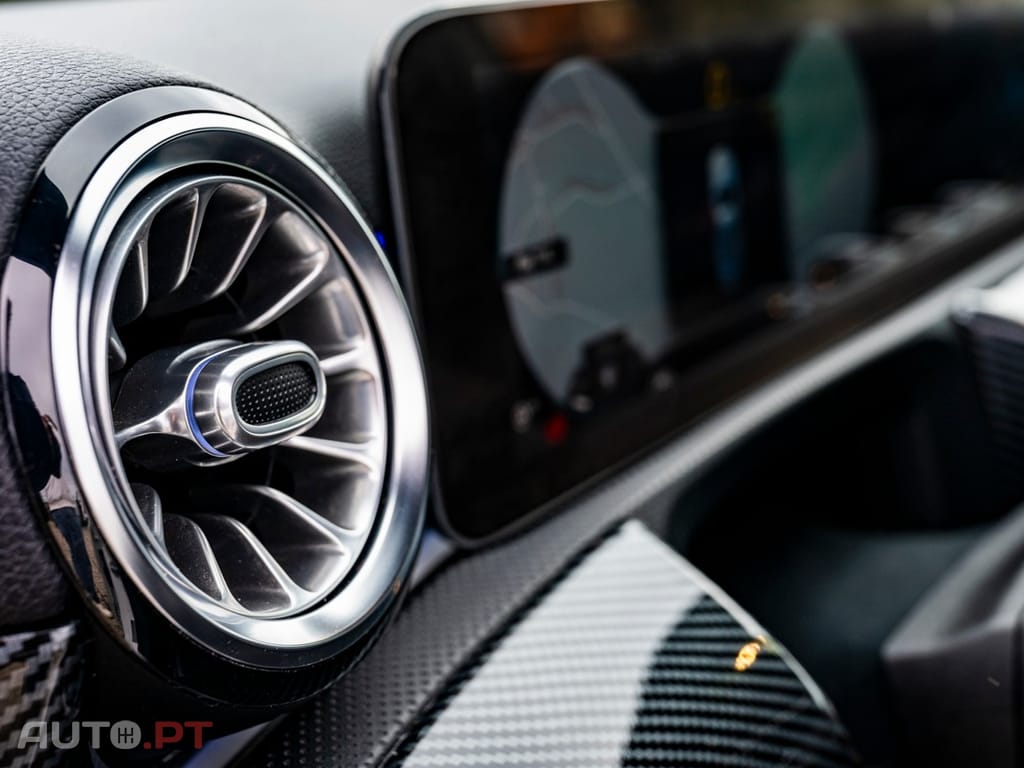 Mercedes-Benz A 180 d AMG Line Aut.