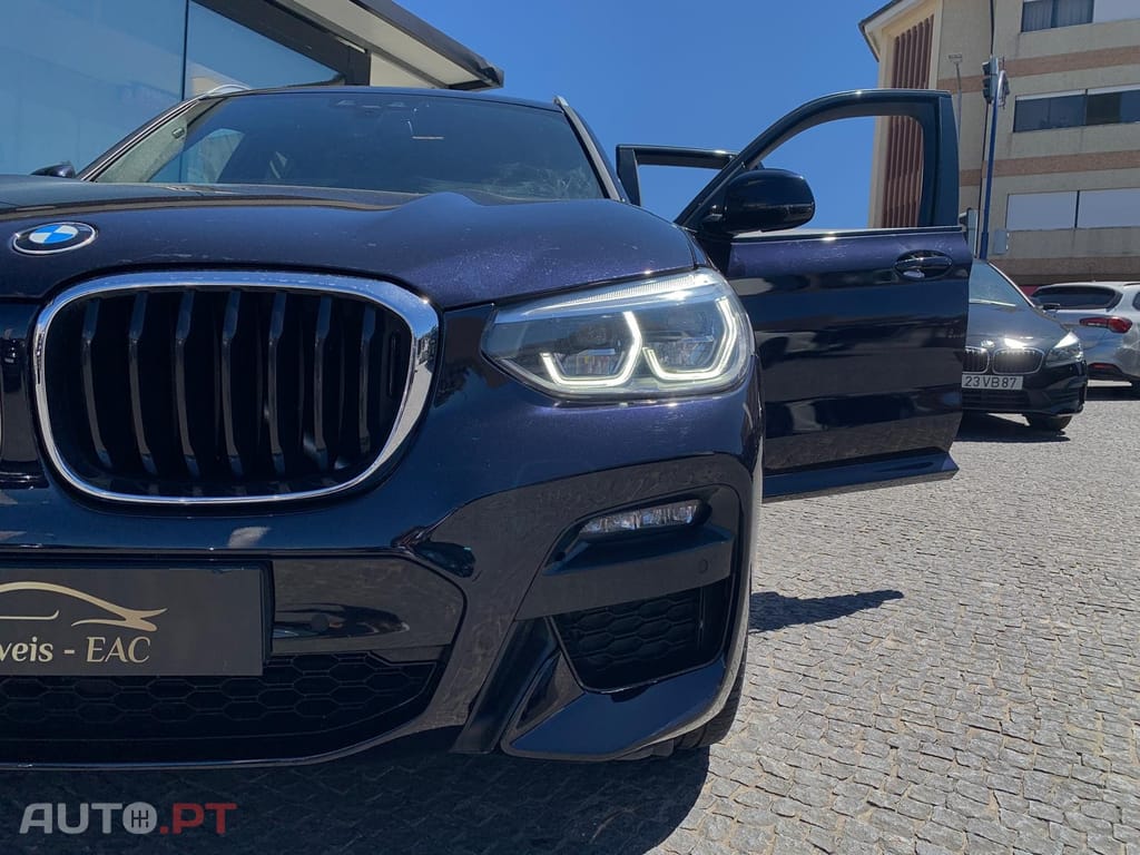 BMW X3 30 e xDrive Pack Desportivo M