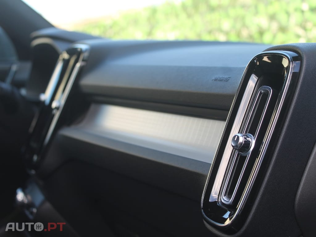 Volvo XC40 1.5 T4 PHEV Core