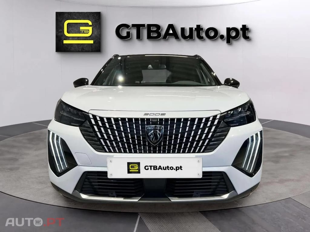 Peugeot 2008 GT HYBRID 