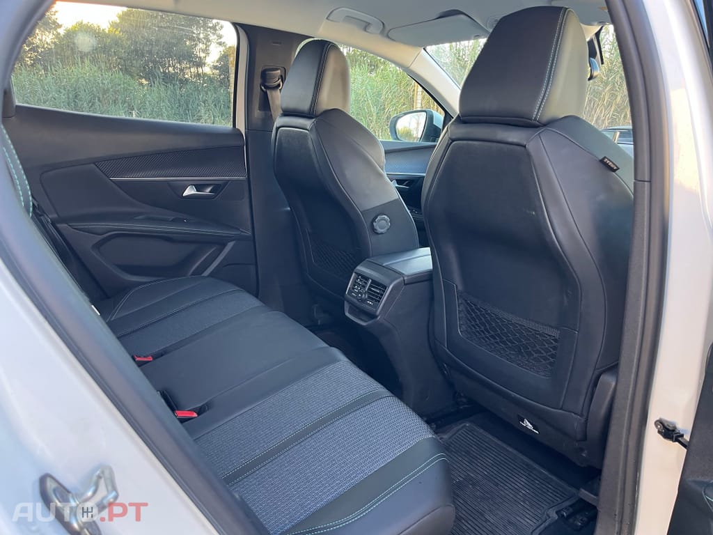 Peugeot 3008 1.5 BlueHDi Allure Pack EAT8