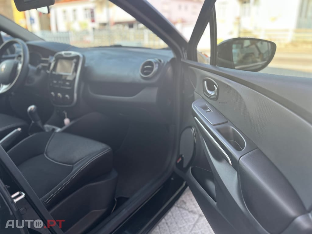 Renault Clio 1.5DCi Limited