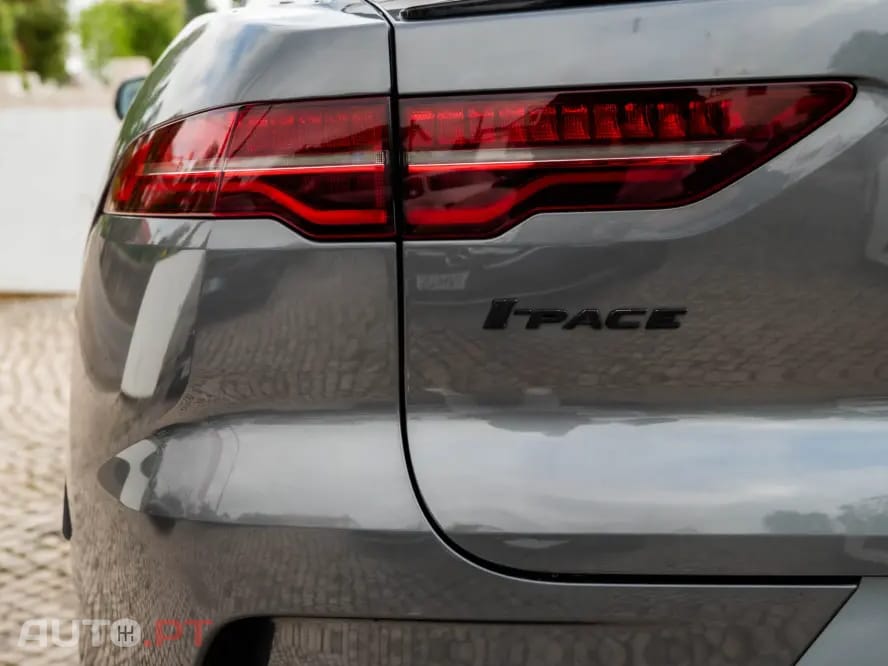 Jaguar I-Pace EV400 AWD SE