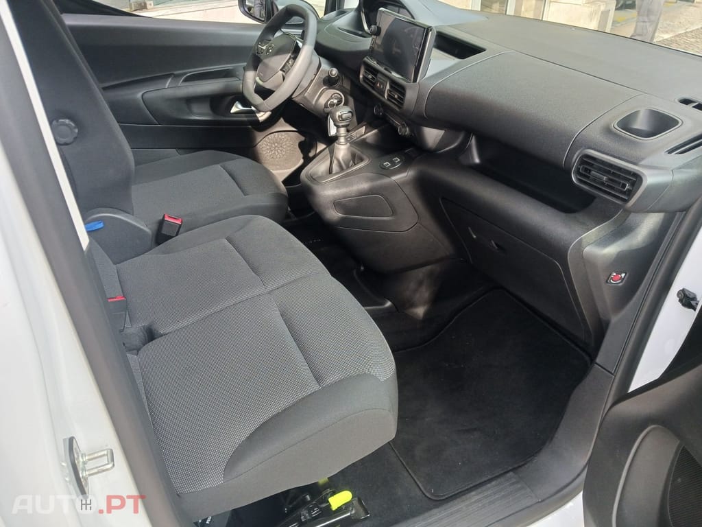 Peugeot Partner 1.5 BlueHDi Pro Standard Plus