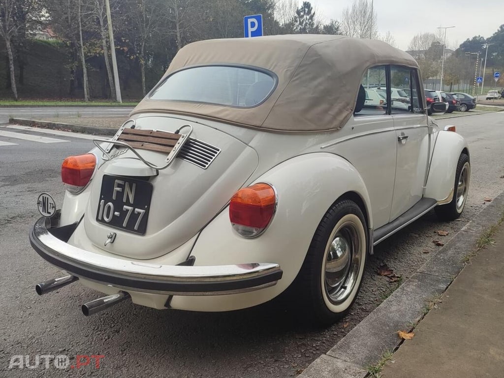 Volkswagen 1300 Karmann Cabriolet