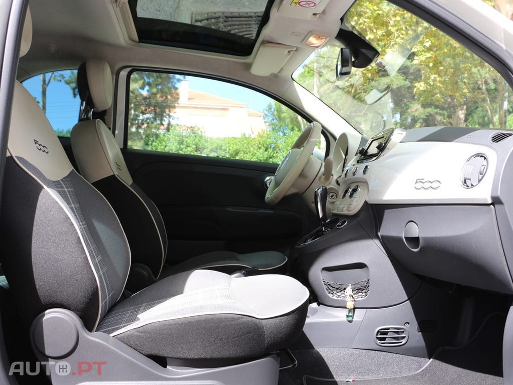 Fiat 500 0.9 8V TwinAir Lounge Dualogic