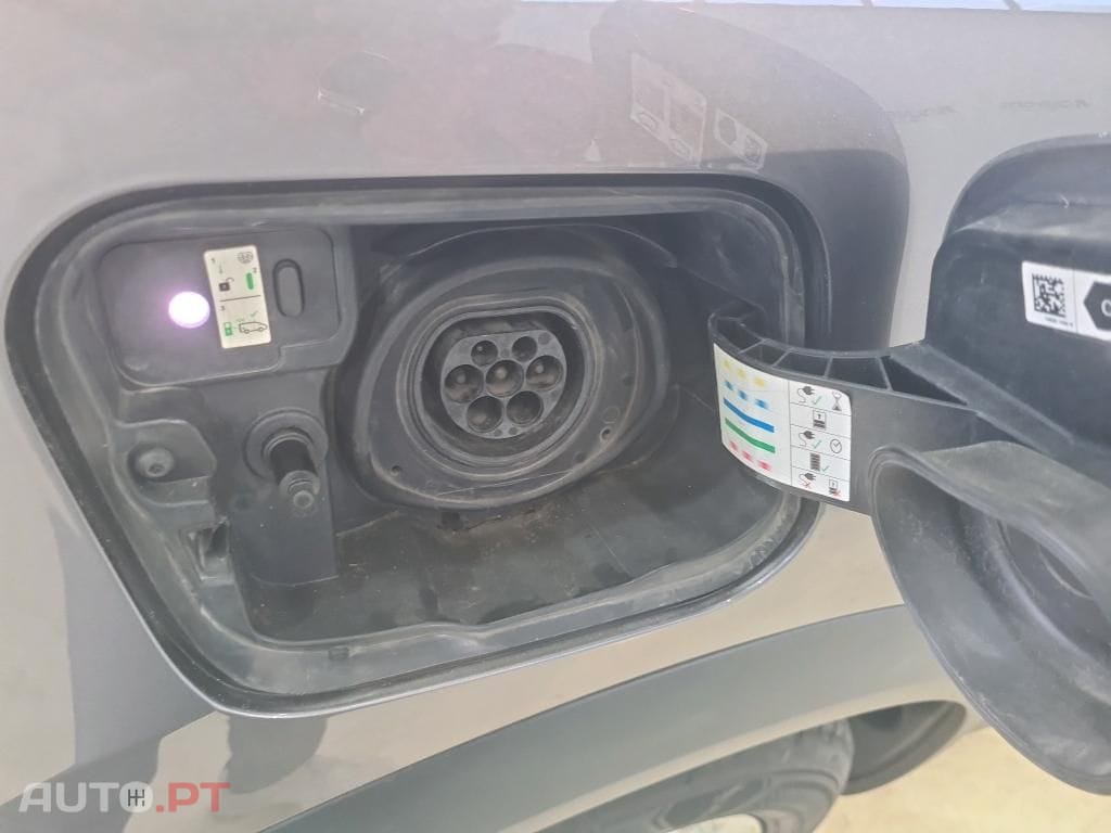 Renault Captur 1.6 E-Tech Plug-In Intens