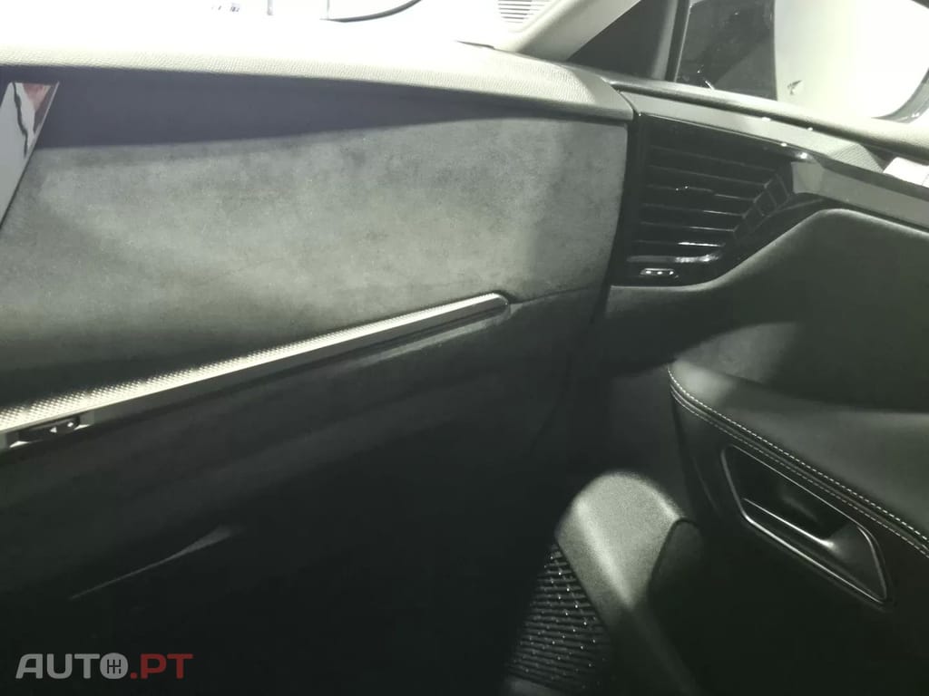 DS DS4 E-Tense Performance Line EAT8