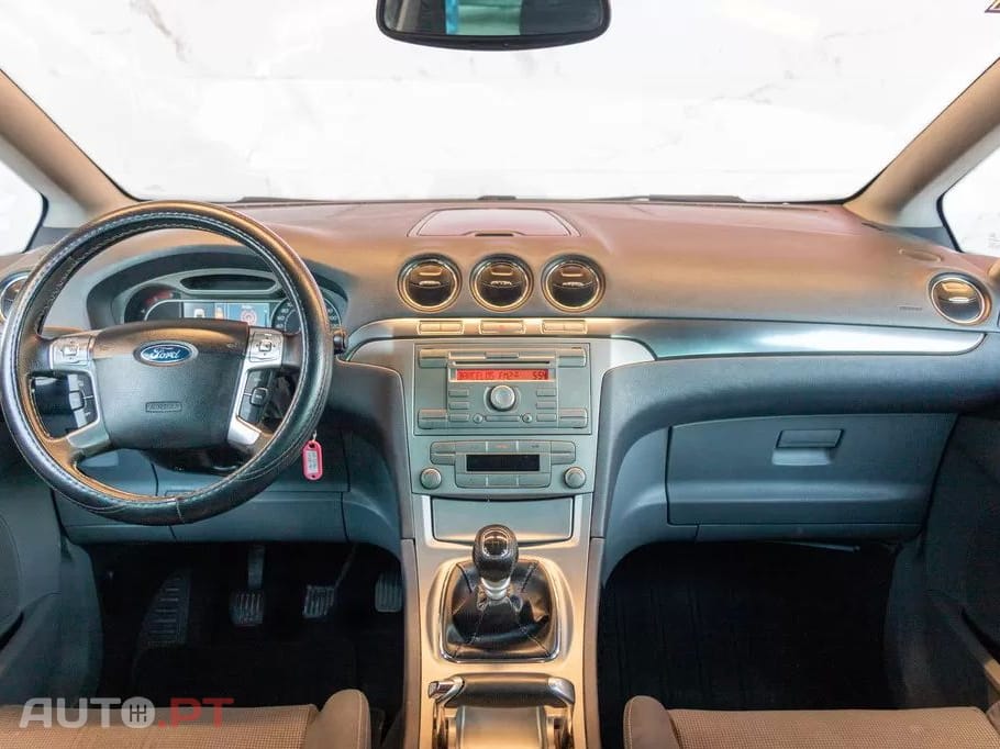 Ford S-Max 1.8 TDCi Titanium 7L