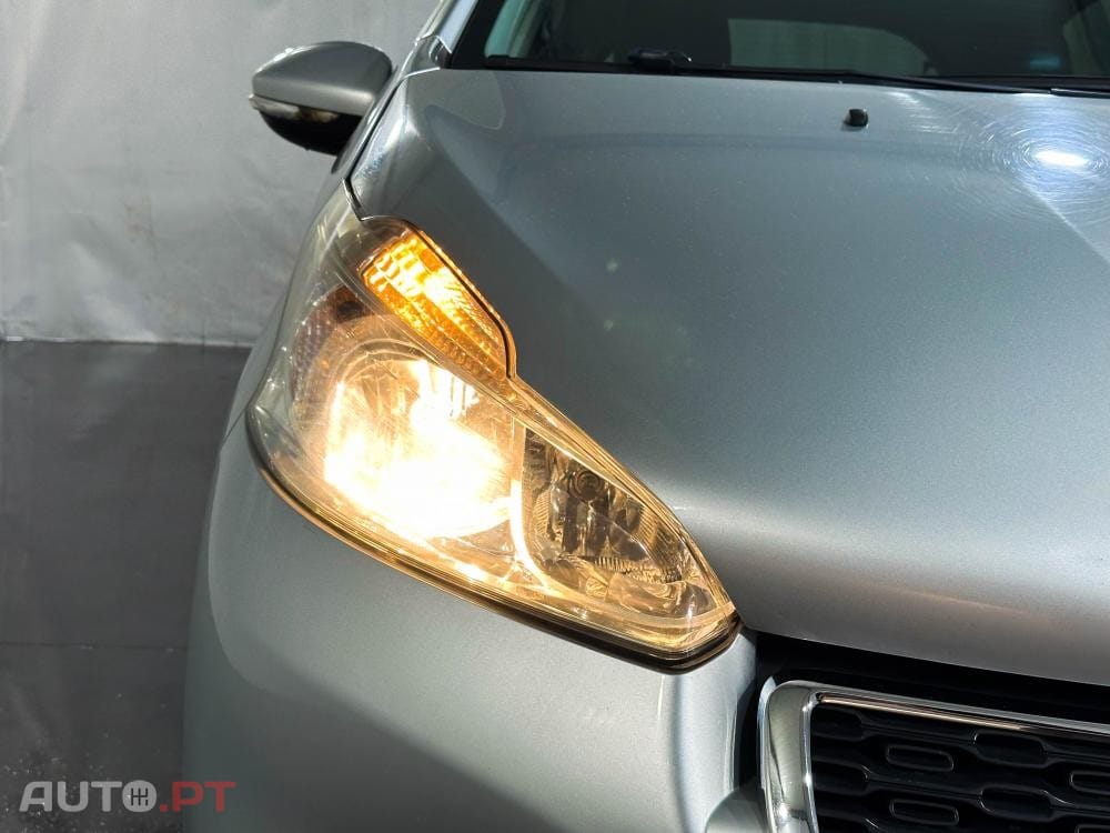 Peugeot 208 1.4 HDi Allure