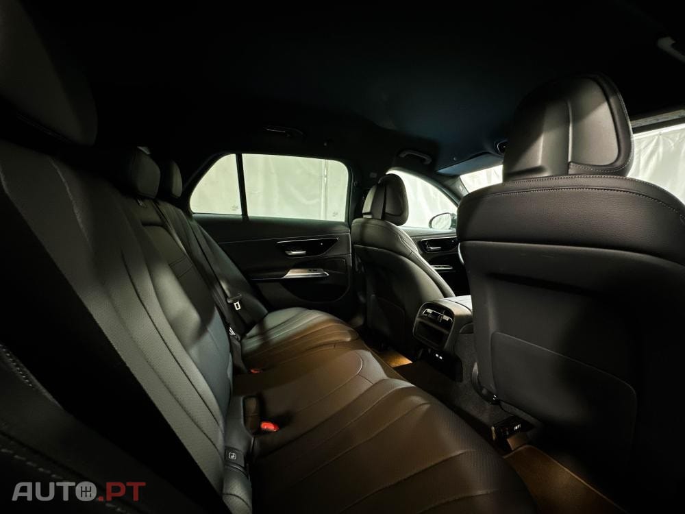 Mercedes-Benz E 300 de 4Matic All-Terrain