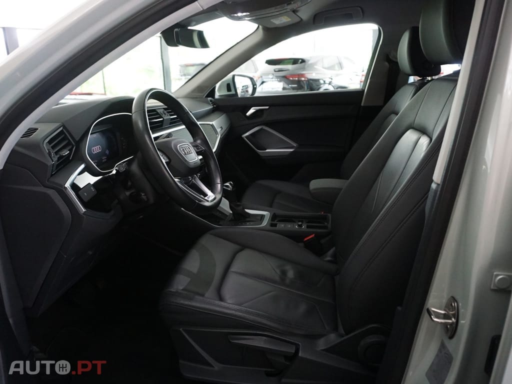 Audi Q3 45 TFSIe S tronic