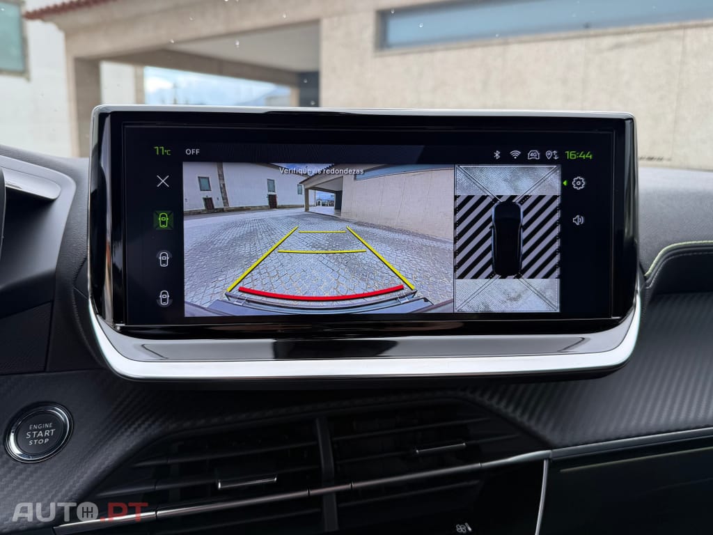 Peugeot 2008 1.2 PureTech GT EAT8