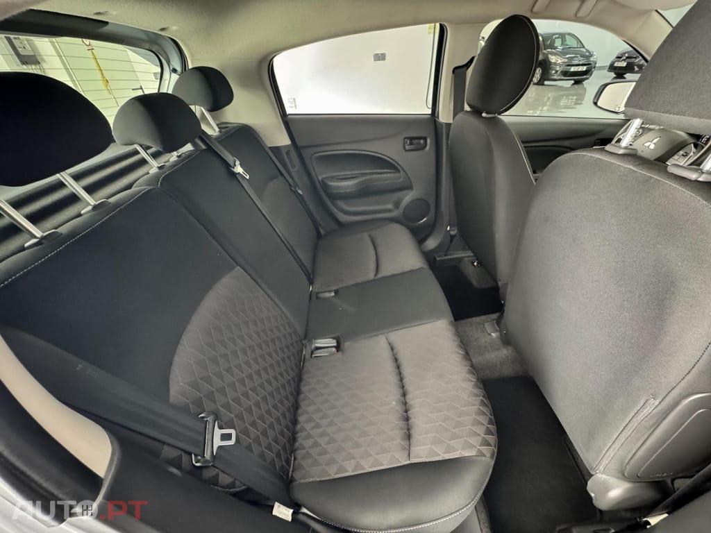 Mitsubishi Space Star 1.2 Connect Edition