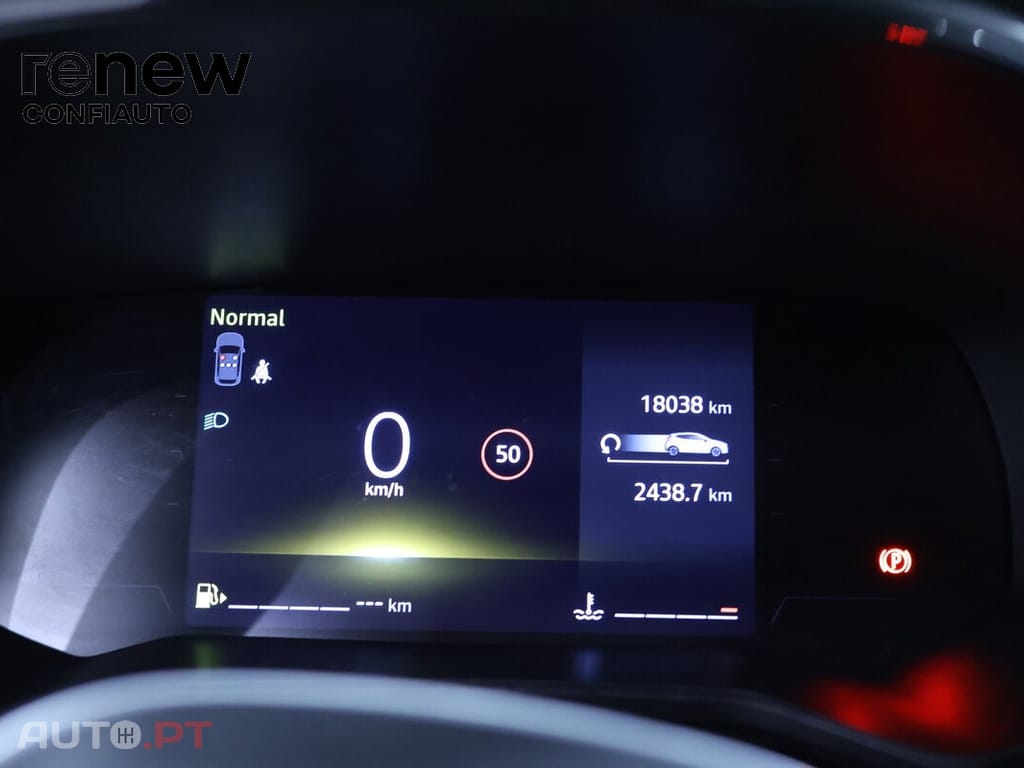 Renault Clio 1.0 TCe Evolution — fotografia 19