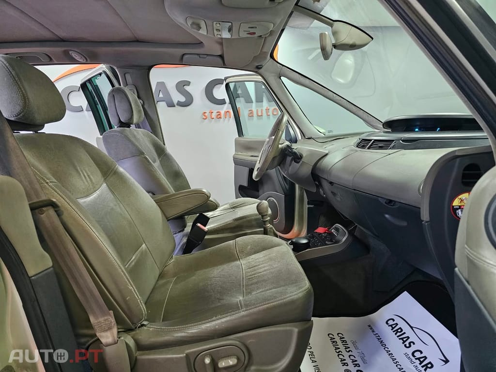 Renault Espace 2.2 dCi Privilege