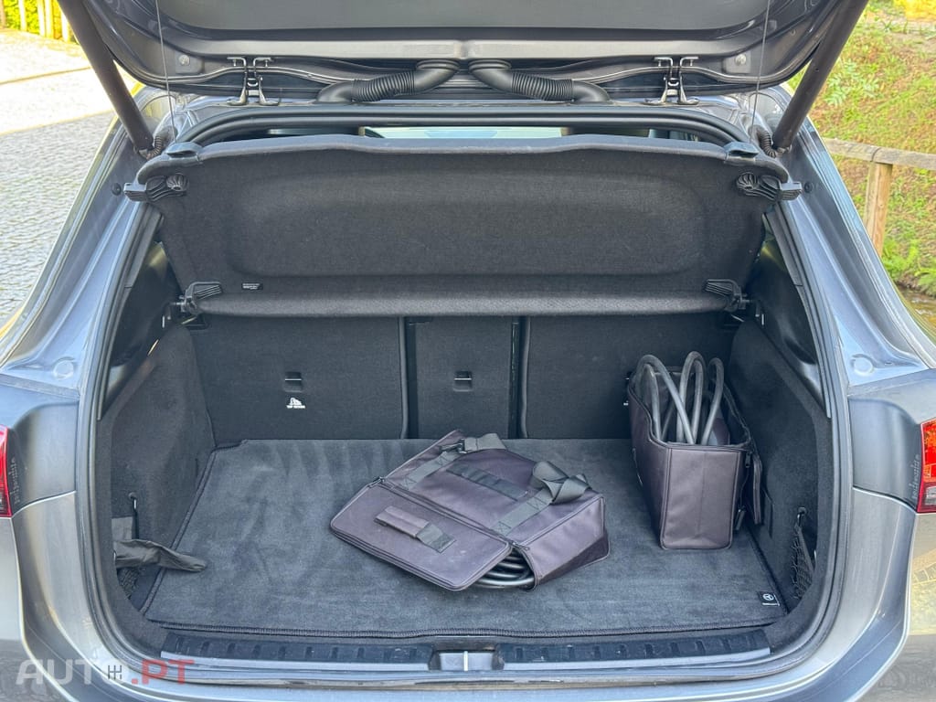 Mercedes-Benz EQA 250 AMG Line