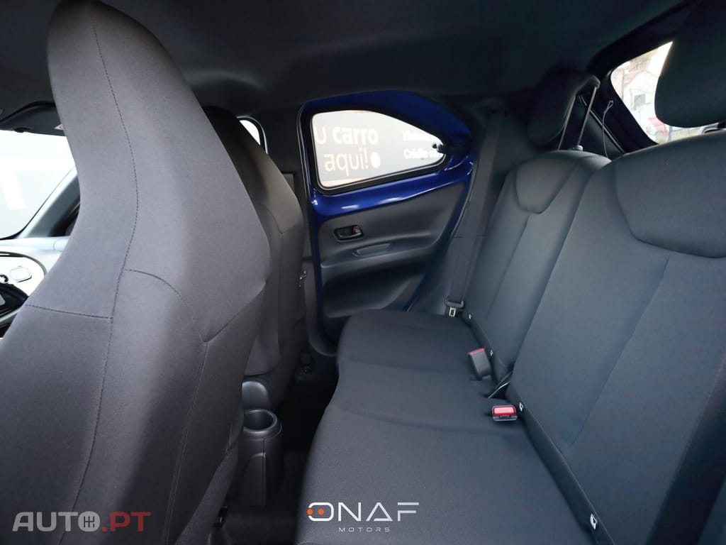 Toyota Aygo X 1.0 VVT-i Teamplayer