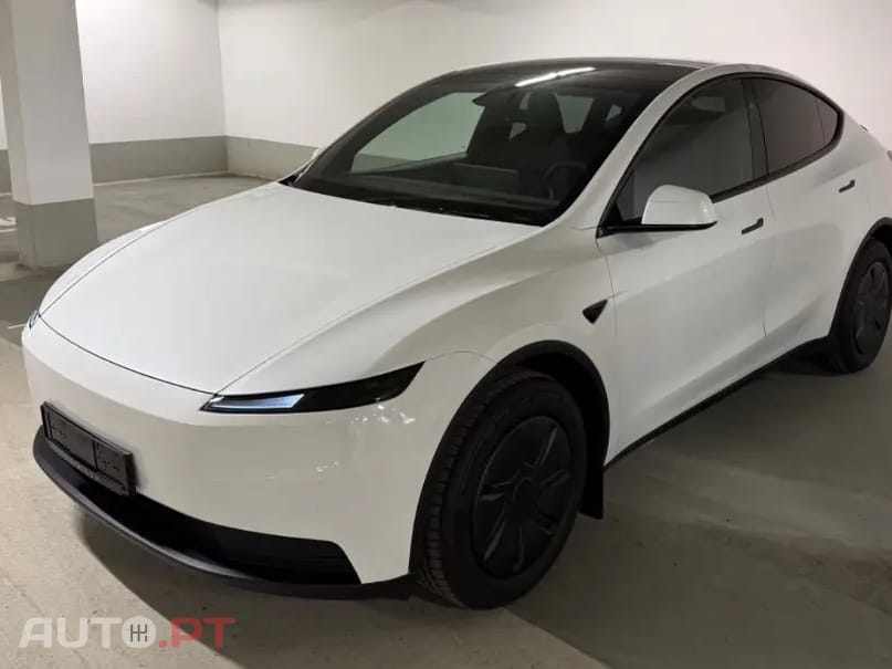Tesla Model Y Tração Traseira