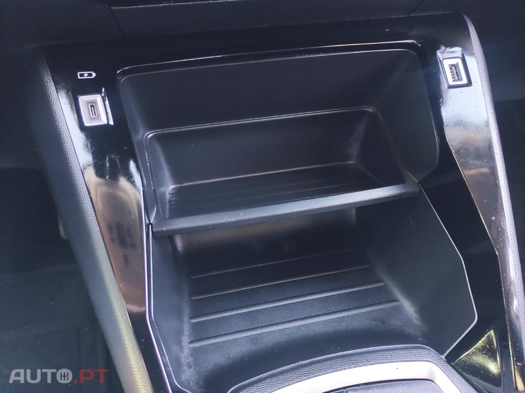 Peugeot 2008 1.5 BlueHDi Active Pack