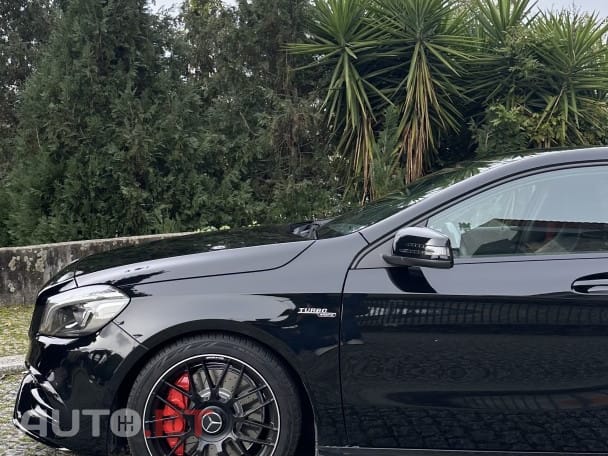 Mercedes-Benz A 45 AMG 4Matic Speedshift 7G-DCT
