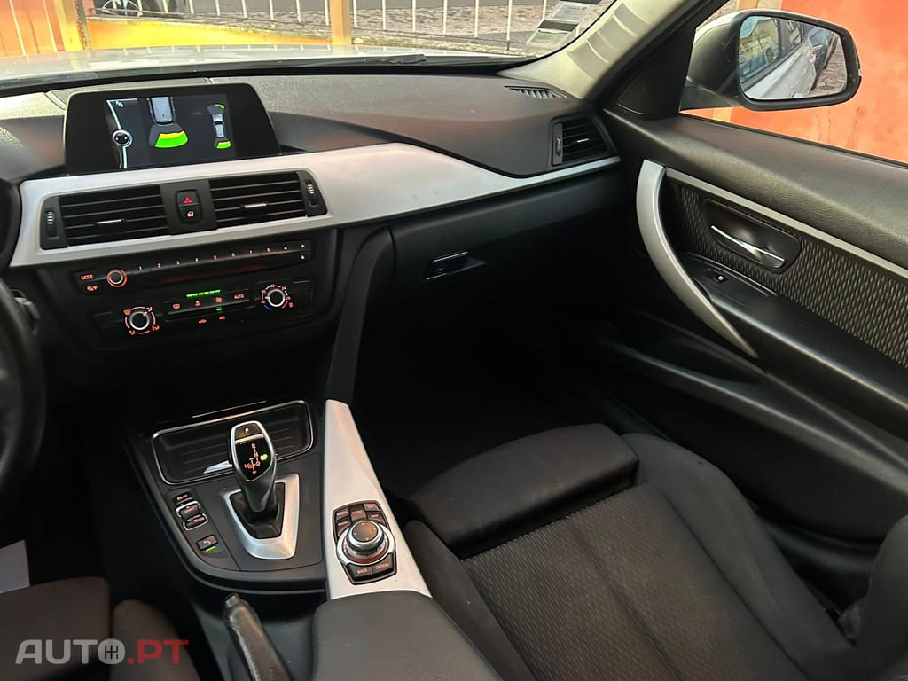 BMW 320 d Line Modern Auto-2013