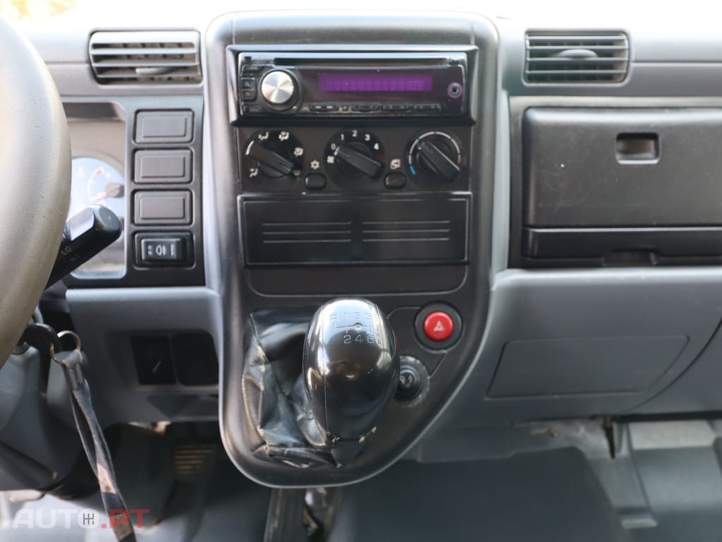 Mitsubishi Canter 3.0 TD FB634B4SLEA8 — fotografia 22