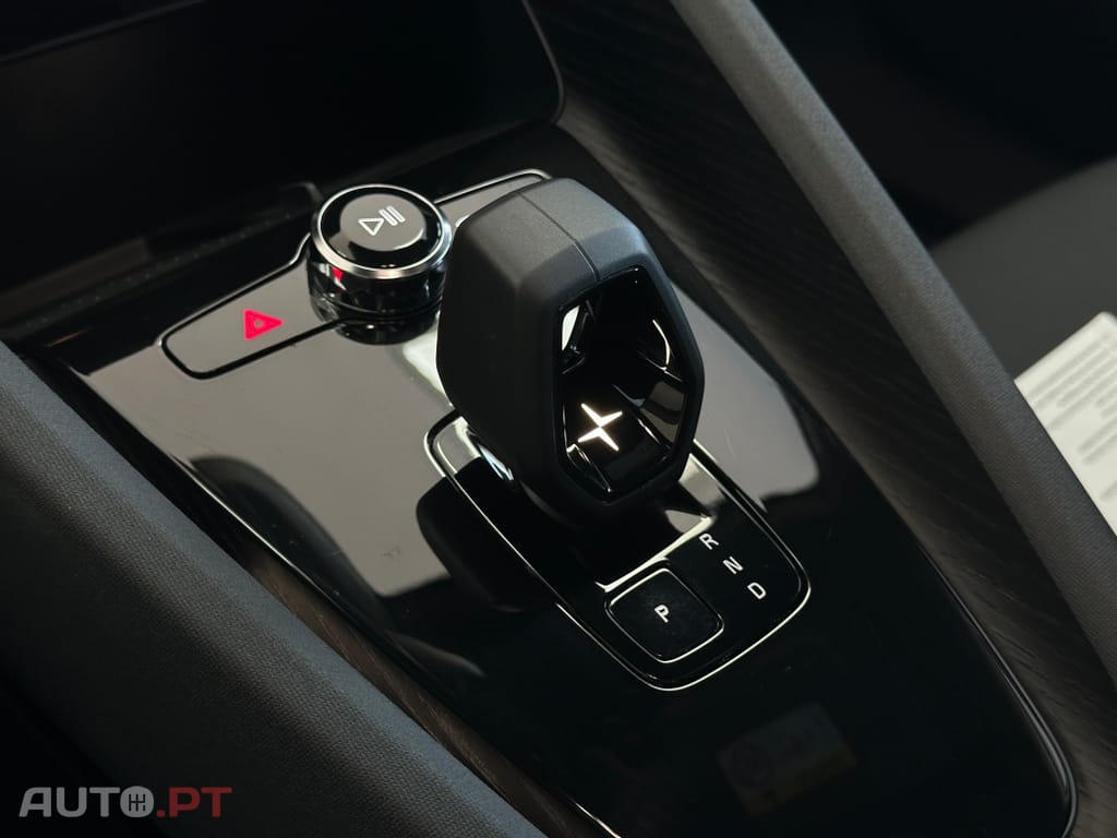 Polestar 2 Dual Motor Long Range 78 kWh AWD Performance