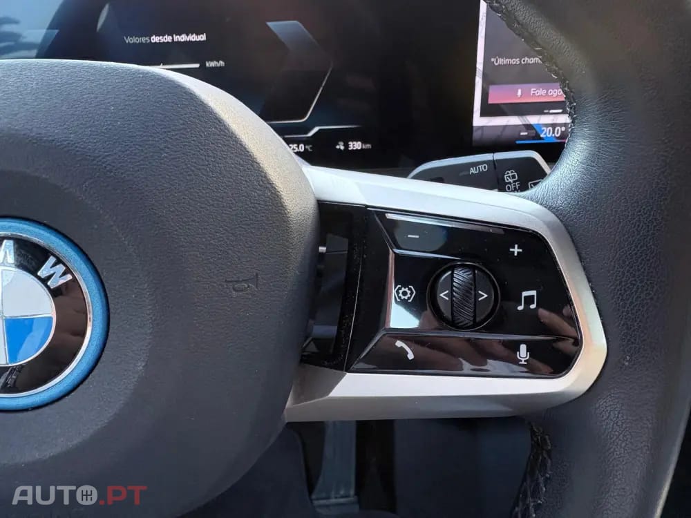 BMW iX xDrive 50 Pack Desportivo