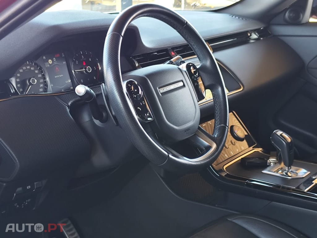 Land Rover Evoque 2.0 D150 AWD R-Dynamic S Auto