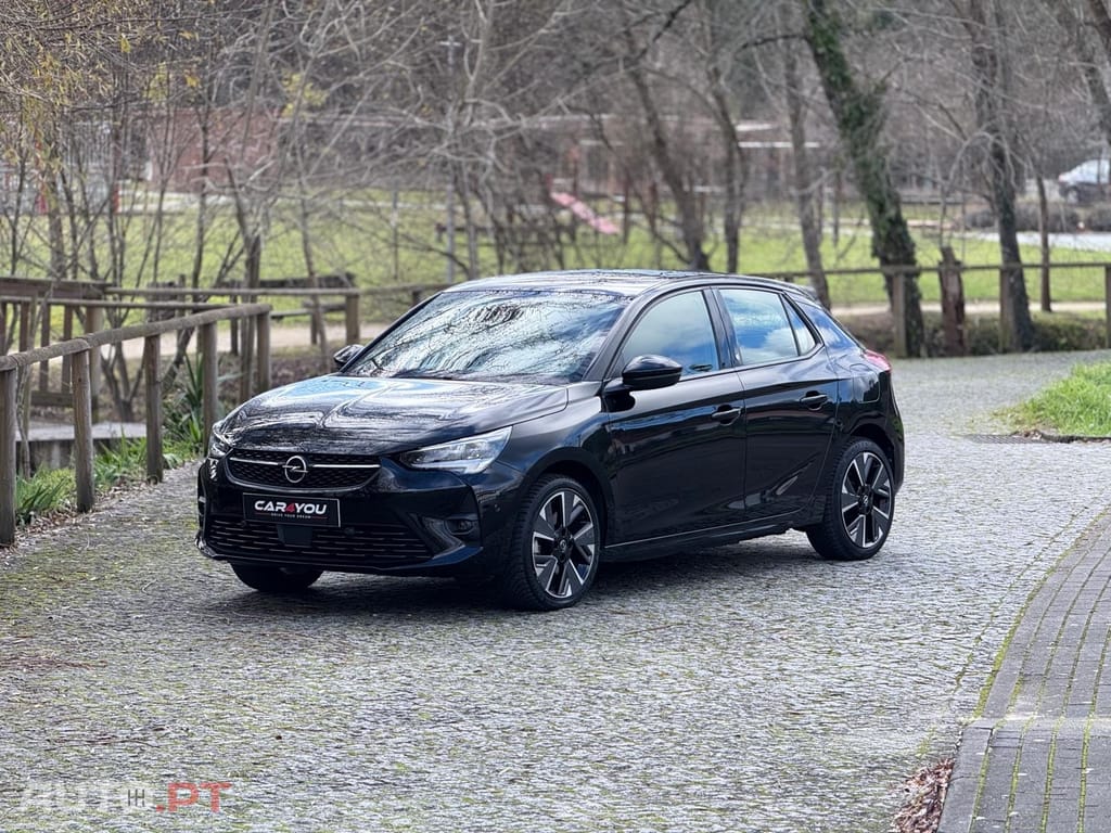 Opel Corsa-E GS Line
