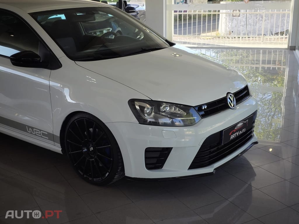 Volkswagen Polo 2.0 TSI R WRC