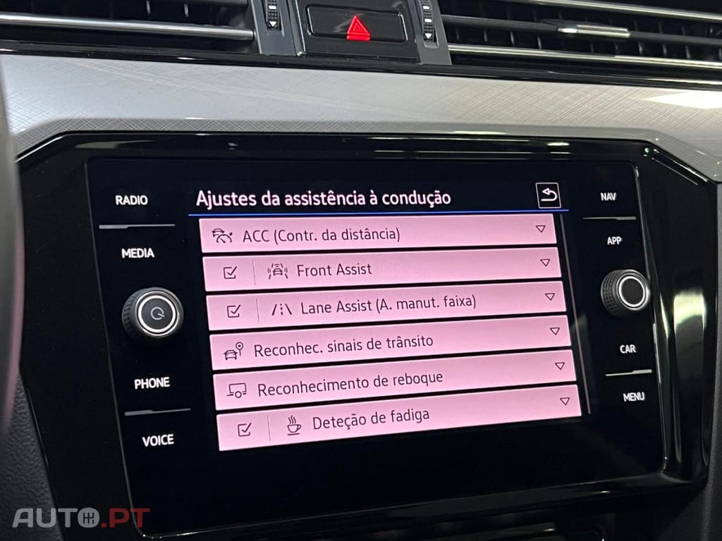 Volkswagen Passat 1.5 TSI 150cv Business Variant