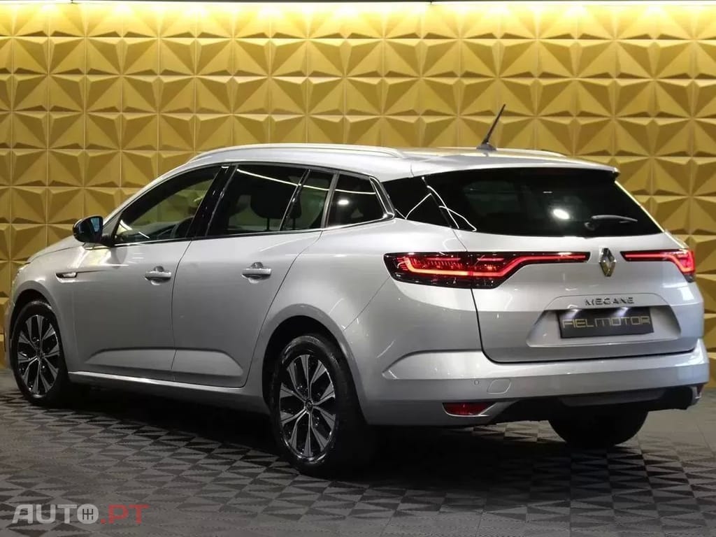 Renault Mégane Sport Tourer 1.5 Blue dCi Limited EDC