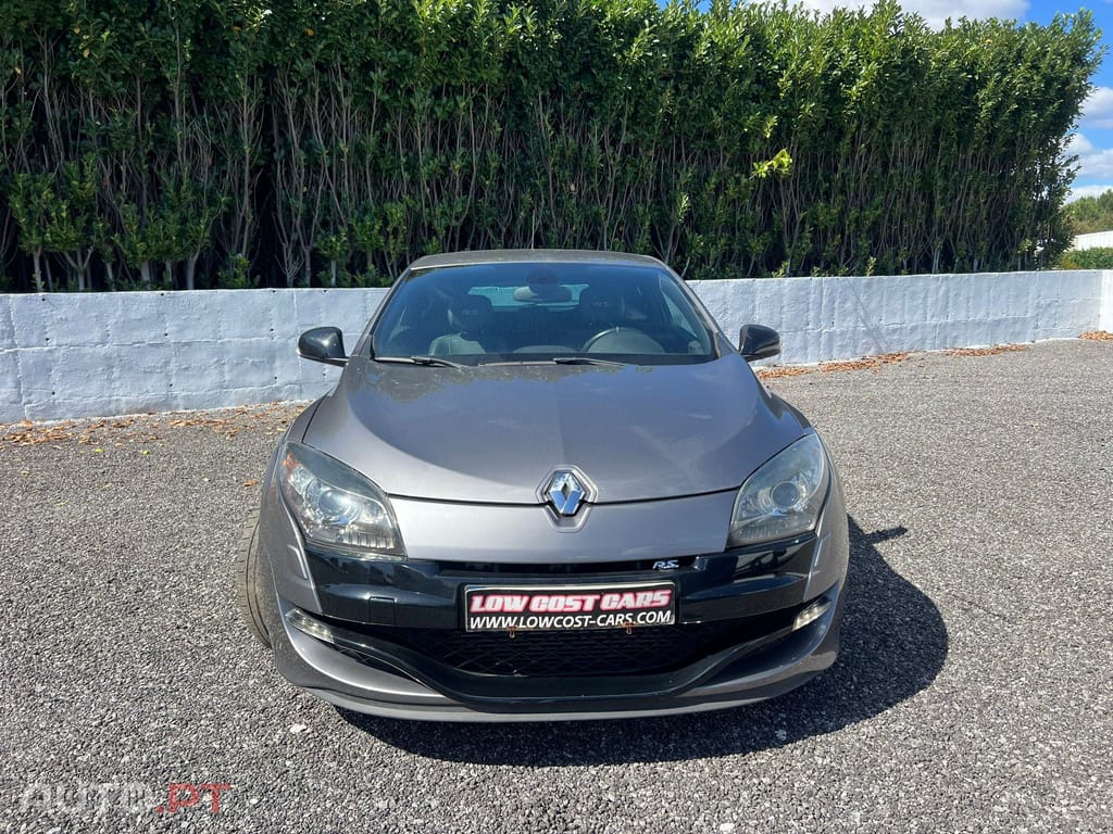 Renault Mégane Coupe 2.0 T 16V RS
