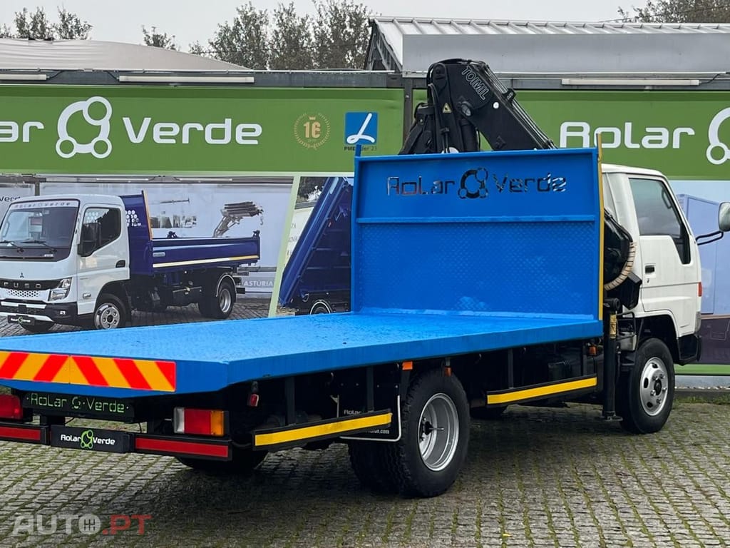 Toyota Dyna 280 GRUA + ESTRADO