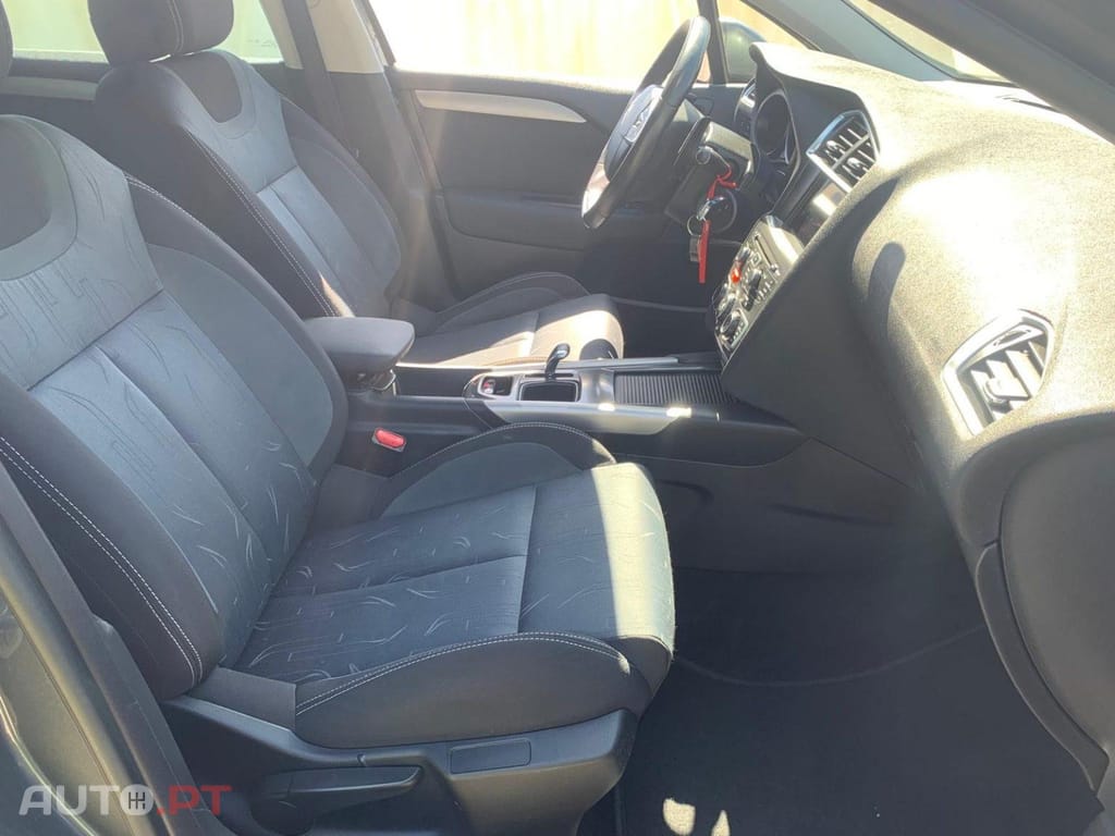 Citroen C4 1.6 HDi VTR Pack Air. CMP6