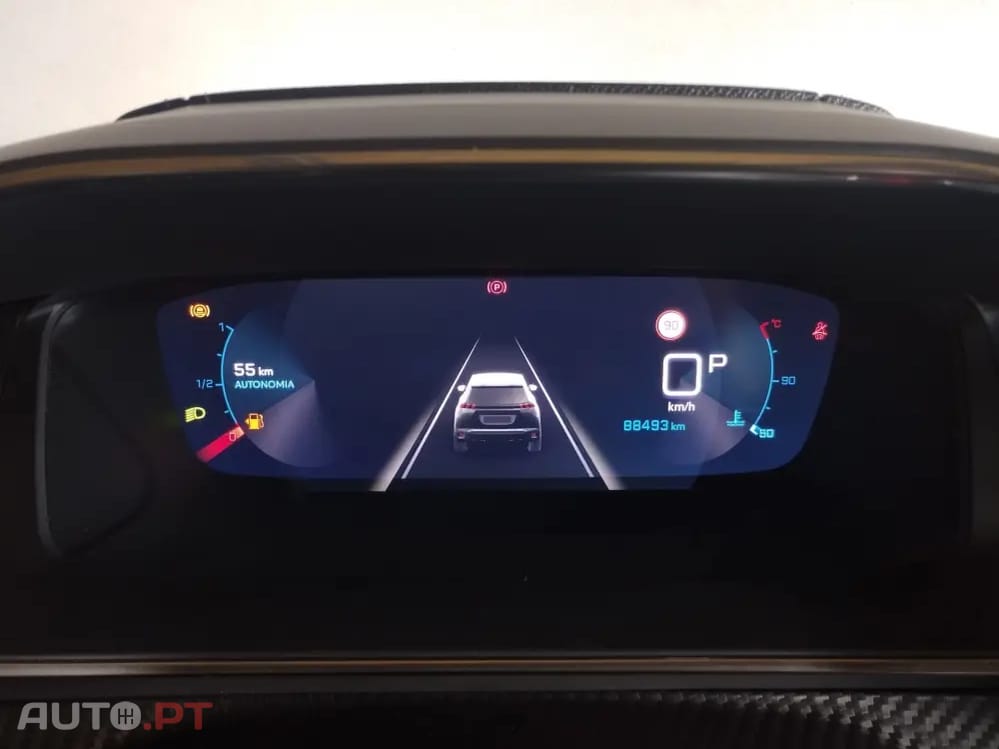 Peugeot 2008 1.2 PureTech GT EAT8