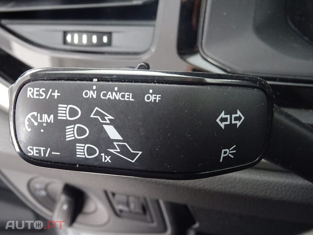 Volkswagen Polo 1.0 Confortline