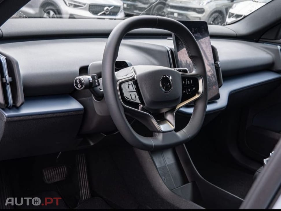 Volvo EX30 69 kWh Single Motor Extended Range Plus